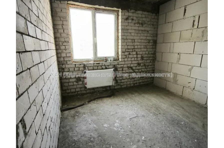 Продам квартиру, Мира ул. , 1  ком., 36 м², без внутренних работ 