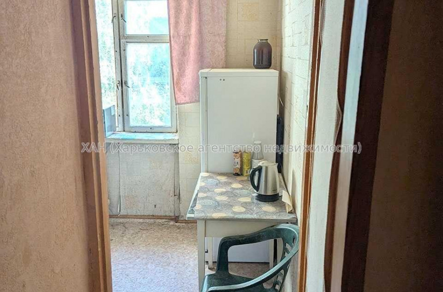 Продам квартиру, Деревянко ул. , 1  ком., 31 м², советский ремонт 