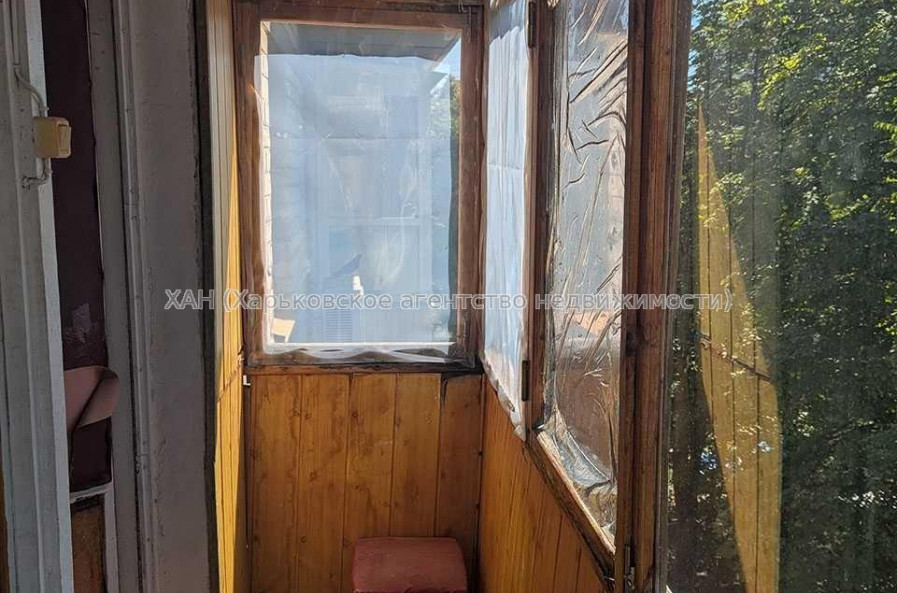 Продам квартиру, Деревянко ул. , 1  ком., 31 м², советский ремонт 