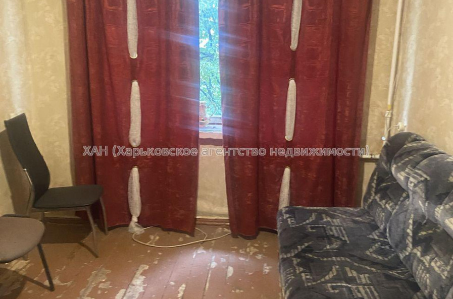 Продам квартиру, 12 Апреля ул. , 2  ком., 31.70 м², косметический ремонт 