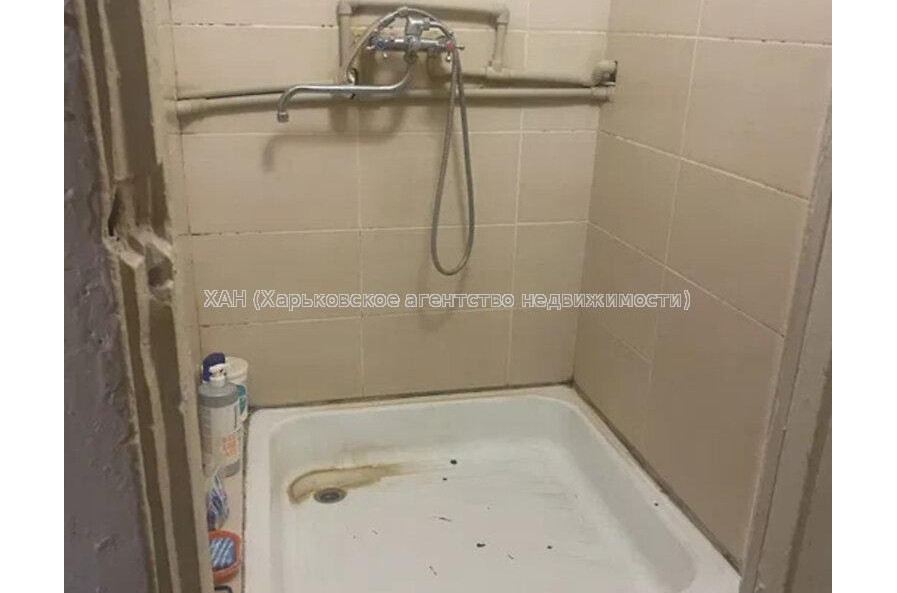 Продам квартиру, 12 Апреля ул. , 2 кім., 31.70 м², косметический ремонт 