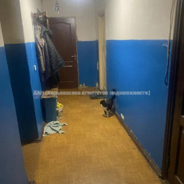 Продам квартиру, 12 Апреля ул. , 2 кім., 31.70 м², косметический ремонт 