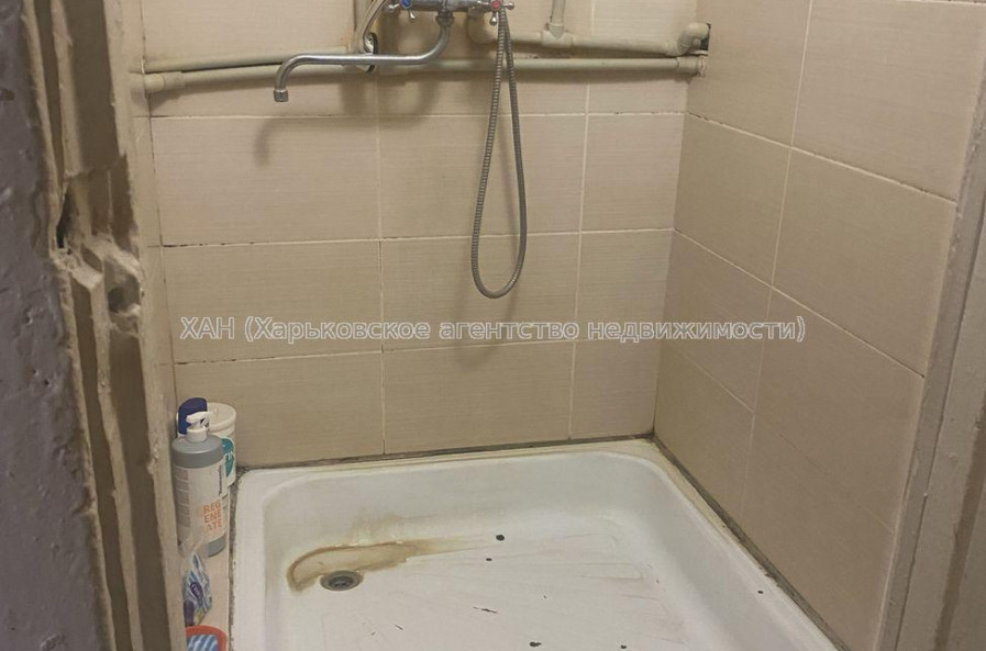 Продам квартиру, 12 Апреля ул. , 2  ком., 31.70 м², косметический ремонт 