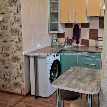 Продам квартиру, Старопрудная ул. , 2  ком., 31 м², евроремонт 