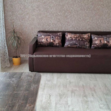 Продам квартиру, Старопрудная ул. , 2  ком., 31 м², евроремонт 