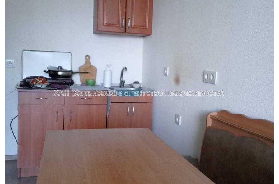Здам квартиру, Сергея Тимошенко ул. , 1 кім., 20 м², косметический ремонт 