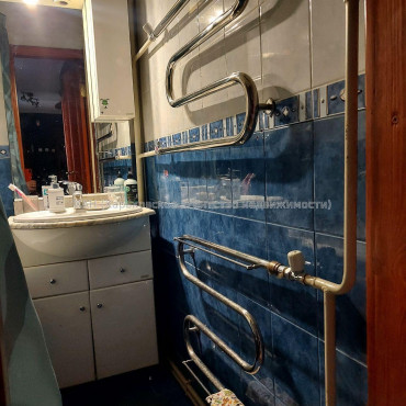 Продам квартиру, Молочная ул. , 11 , 4  ком., 82.50 м², евроремонт 