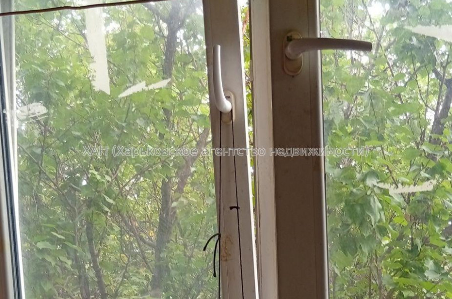 Продам квартиру, Каденюка ул. , 3 кім., 65.70 м², косметический ремонт 