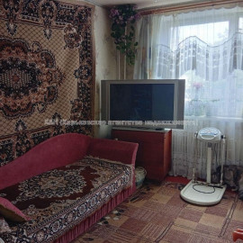Продам квартиру, Каденюка ул. , 3 кім., 65.70 м², косметический ремонт