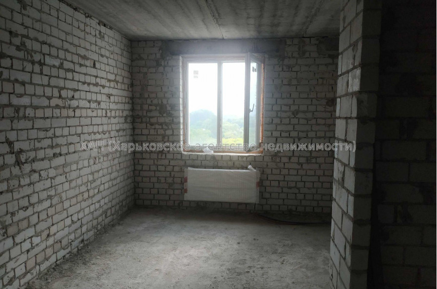 Продам квартиру, Шевченковский пер. , 1 кім., 37.30 м², без внутренних работ 