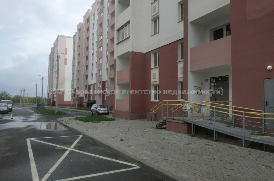 Продам квартиру, Шевченковский пер. , 1 кім., 37.30 м², без внутренних работ 