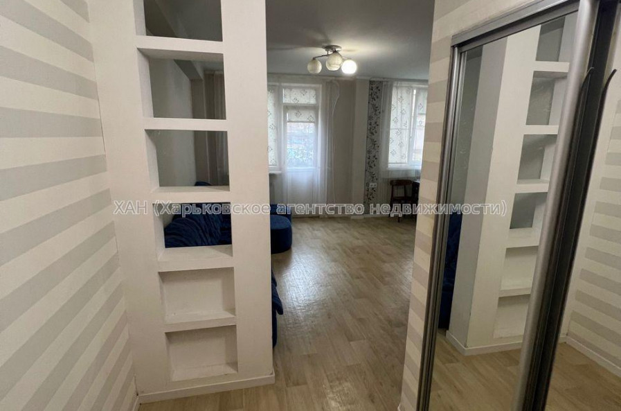 Продам квартиру, Новоалександровская ул. , 1  ком., 43 м², капитальный ремонт 