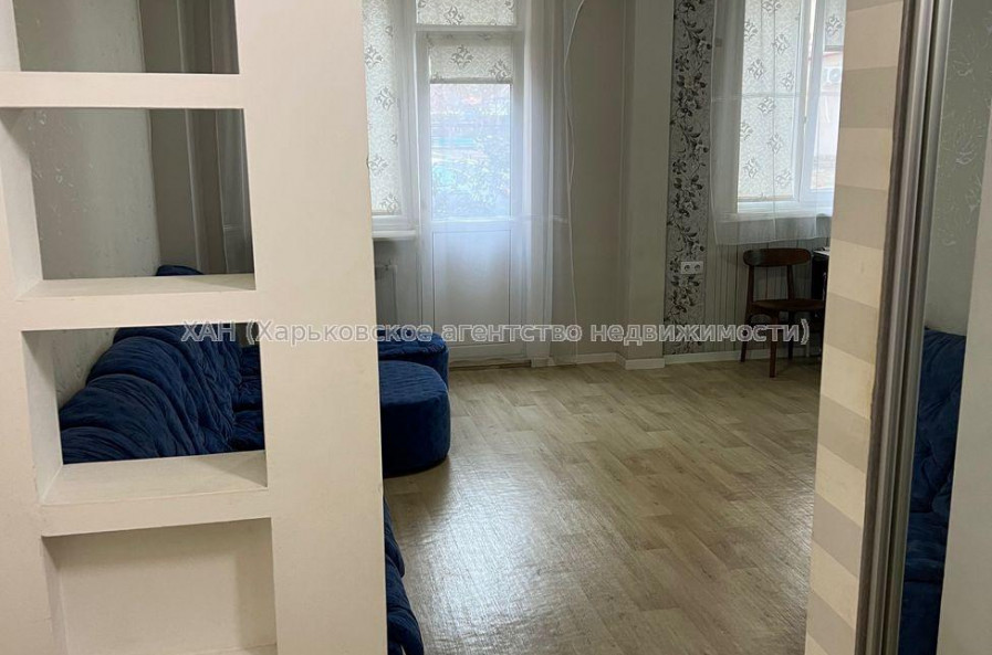 Продам квартиру, Новоалександровская ул. , 1  ком., 43 м², капитальный ремонт 