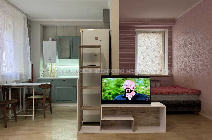 Продам квартиру, Новоалександровская ул. , 1  ком., 43 м², капитальный ремонт 
