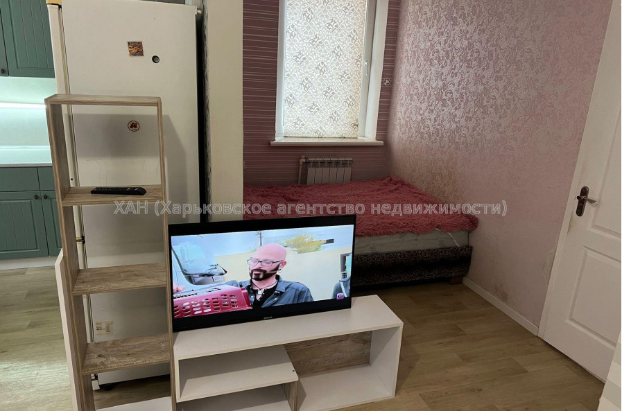 Продам квартиру, Новоалександровская ул. , 1  ком., 43 м², капитальный ремонт 