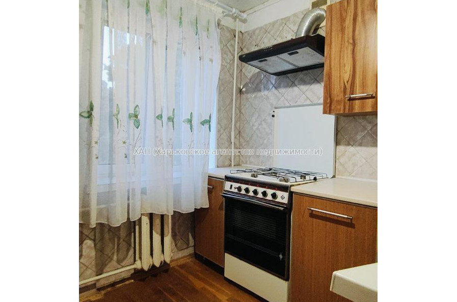 Здам квартиру, Стадионный проезд , 1 кім., 33 м², косметический ремонт 