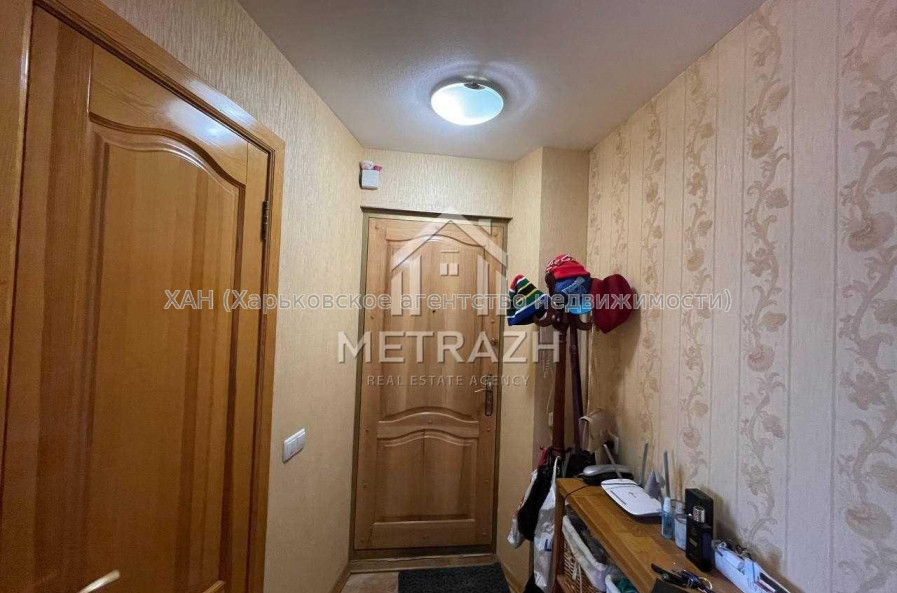 Продам квартиру, Тракторостроителей просп. , 77 , 3  ком., 64 м², капитальный ремонт 