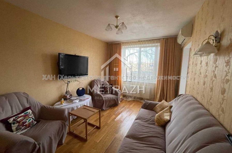 Продам квартиру, Тракторостроителей просп. , 77 , 3  ком., 64 м², капитальный ремонт 