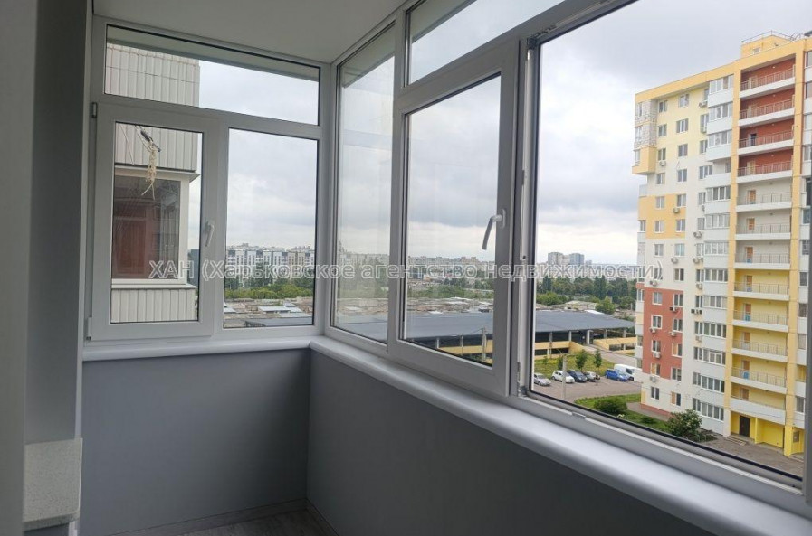 Продам квартиру, Гвардейцев Широнинцев ул. , 1 кім., 44 м², евроремонт 