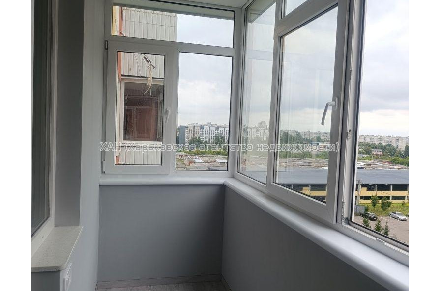 Продам квартиру, Гвардейцев Широнинцев ул. , 1 кім., 44 м², евроремонт 