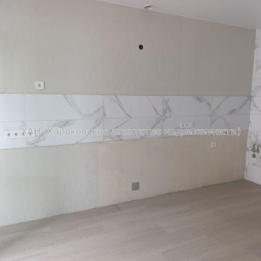 Продам квартиру, Гвардейцев Широнинцев ул. , 1 кім., 44 м², евроремонт 