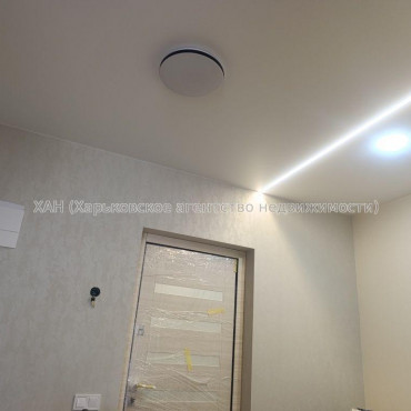 Продам квартиру, Гвардейцев Широнинцев ул. , 1 кім., 44 м², евроремонт 