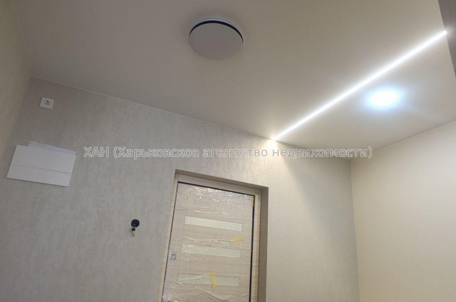 Продам квартиру, Гвардейцев Широнинцев ул. , 1 кім., 44 м², евроремонт 