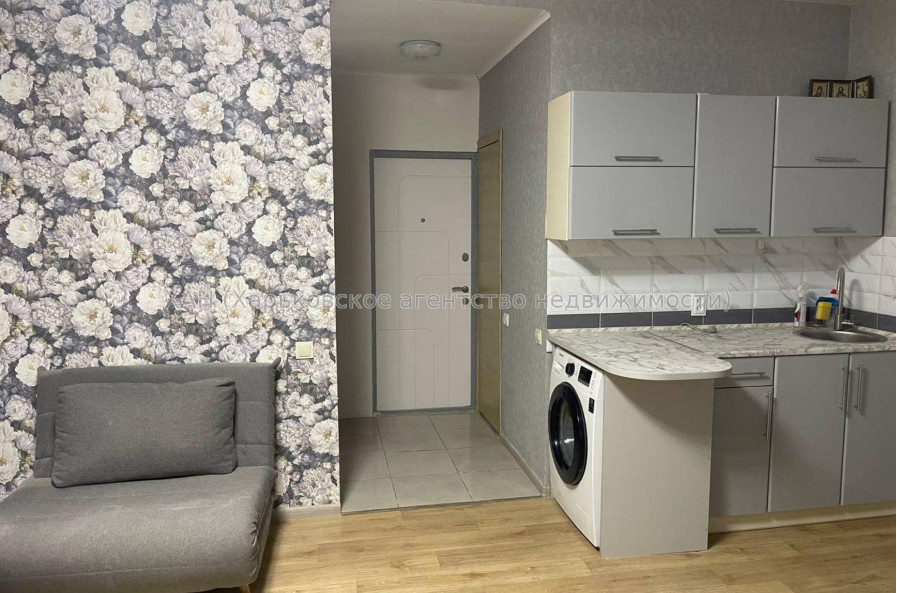 Продам квартиру, Владислава Зубенко ул. , 1  ком., 26 м², евроремонт 