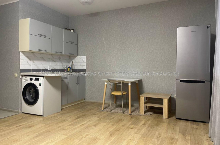Продам квартиру, Владислава Зубенко ул. , 1  ком., 26 м², евроремонт 