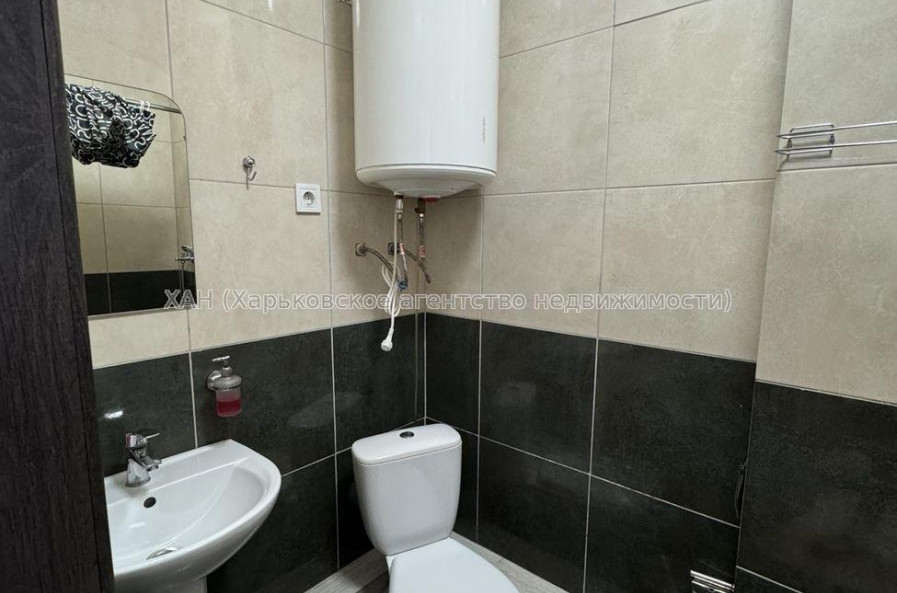 Продам квартиру, Ярославская ул. , 1  ком., 20 м², капитальный ремонт 