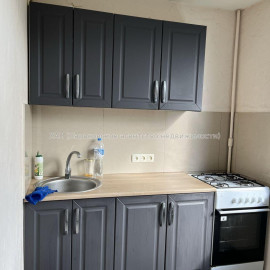 Здам квартиру, Непокоренных ул. , 2 кім., 45 м², советский ремонт