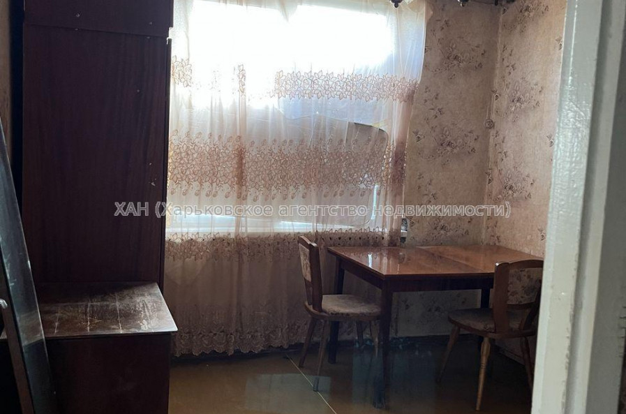 Здам квартиру, Непокоренных ул. , 2 кім., 45 м², советский ремонт 