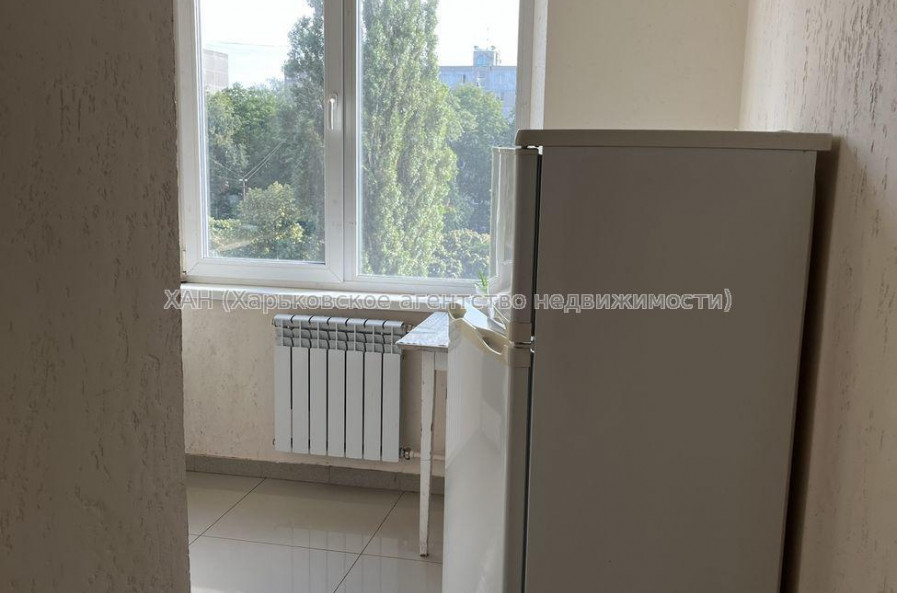 Здам квартиру, Непокоренных ул. , 2 кім., 45 м², советский ремонт 