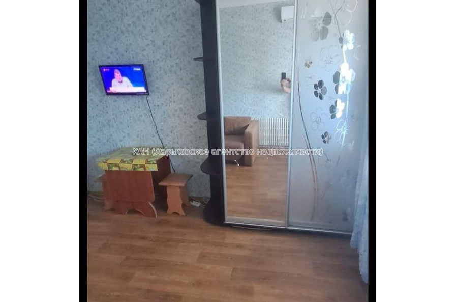 Продам квартиру, Полтавский Шлях ул. , 1 кім., 19 м², косметический ремонт 