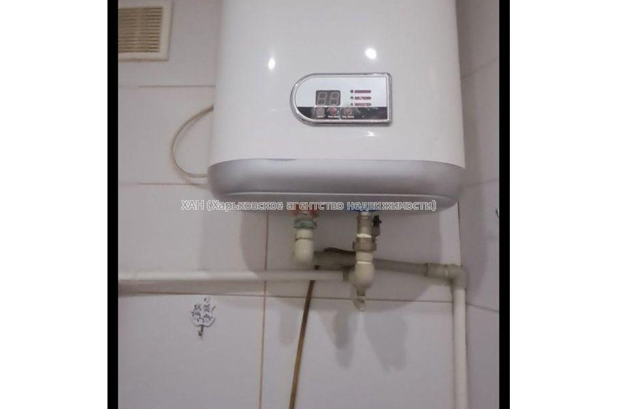 Продам квартиру, Полтавский Шлях ул. , 1  ком., 19 м², косметический ремонт 
