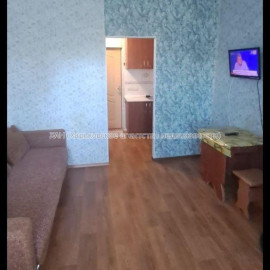 Продам квартиру, Полтавский Шлях ул. , 1  ком., 19 м², косметический ремонт