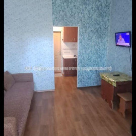 Продам квартиру, Полтавский Шлях ул. , 1 кім., 19 м², косметический ремонт