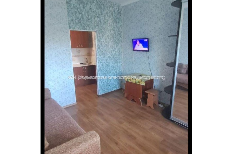 Продам квартиру, Полтавский Шлях ул. , 1 кім., 19 м², косметический ремонт 