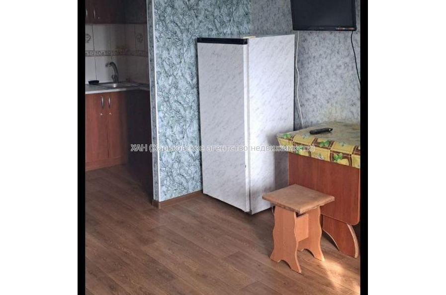 Продам квартиру, Полтавский Шлях ул. , 1  ком., 19 м², косметический ремонт 
