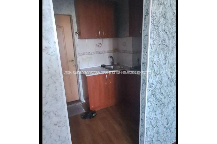 Продам квартиру, Полтавский Шлях ул. , 1 кім., 19 м², косметический ремонт 