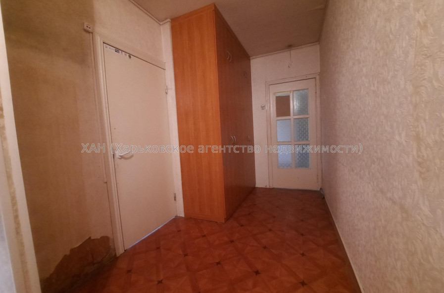 Продам квартиру, Непокоренных ул. , 3  ком., 64.50 м², косметический ремонт 