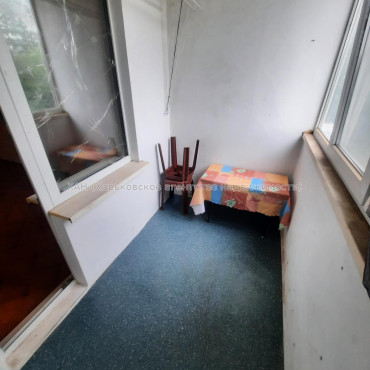 Продам квартиру, Непокоренных ул. , 3  ком., 64.50 м², косметический ремонт 