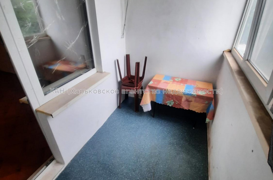 Продам квартиру, Непокоренных ул. , 3  ком., 64.50 м², косметический ремонт 