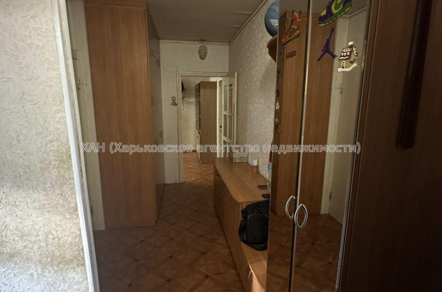 Продам квартиру, Непокоренных ул. , 3  ком., 64.50 м², косметический ремонт 