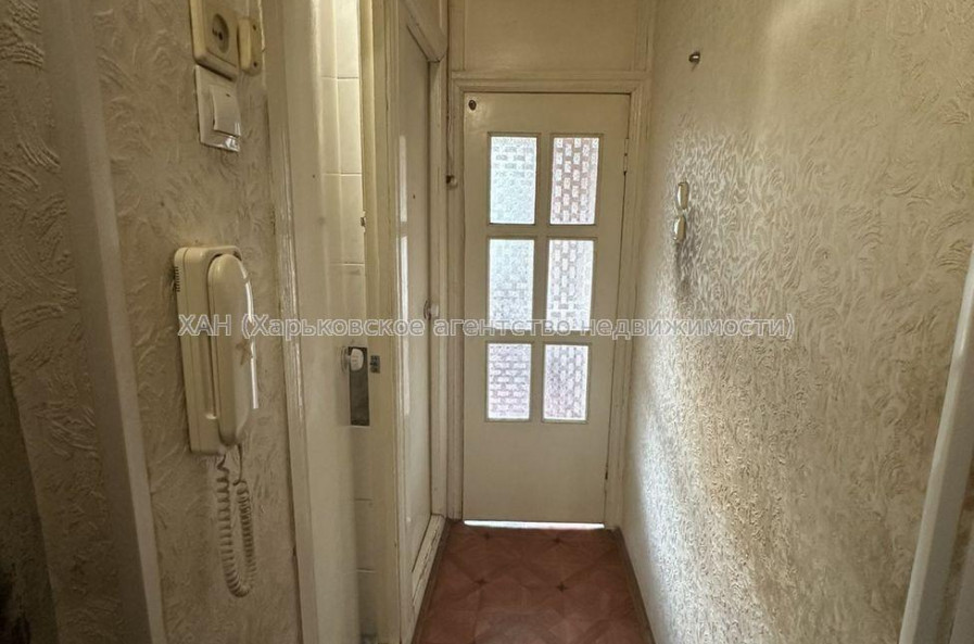 Продам квартиру, Непокоренных ул. , 3  ком., 64.50 м², косметический ремонт 