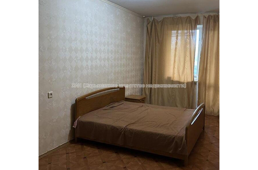 Продам квартиру, Непокоренных ул. , 3  ком., 64.50 м², косметический ремонт 