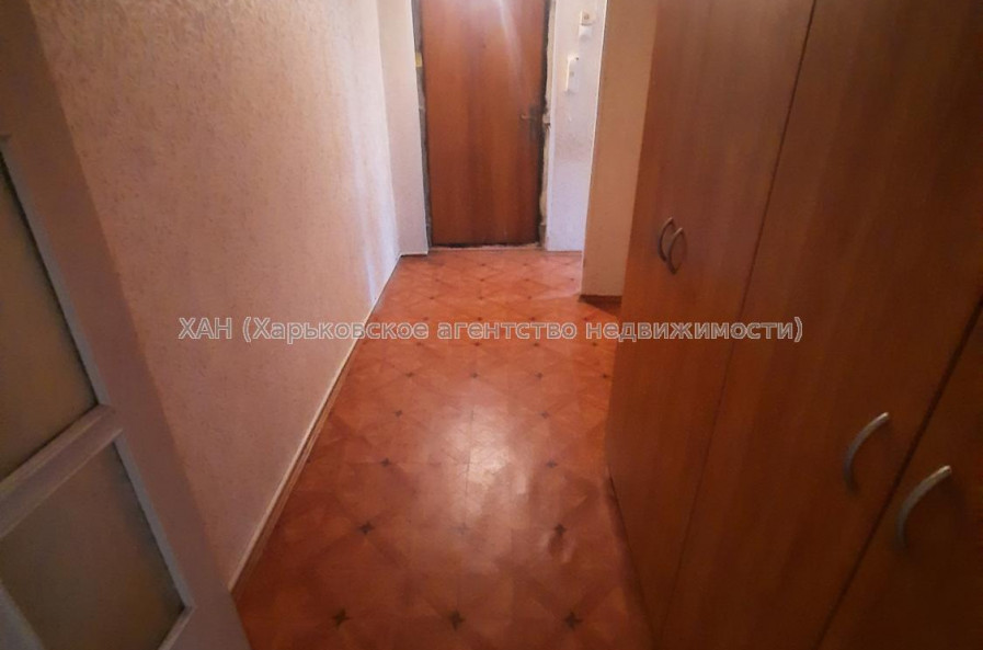 Продам квартиру, Непокоренных ул. , 3  ком., 64.50 м², косметический ремонт 