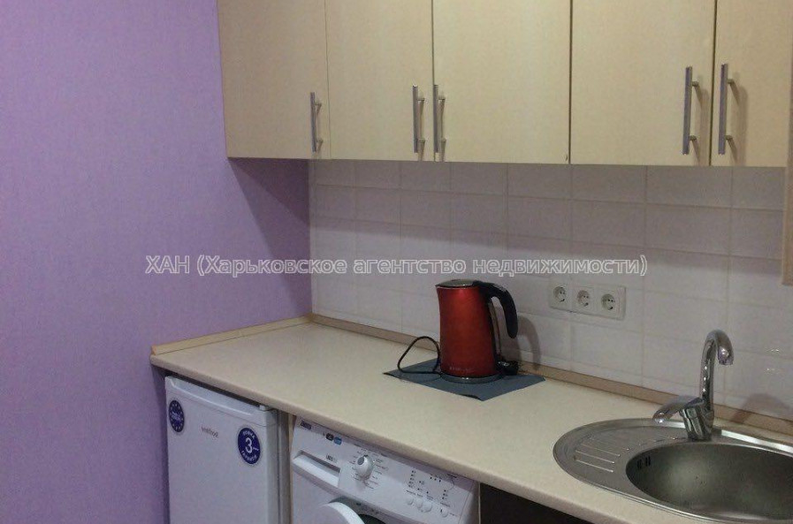 Продам квартиру, Большая Панасовская ул. , 1  ком., 21 м², капитальный ремонт 