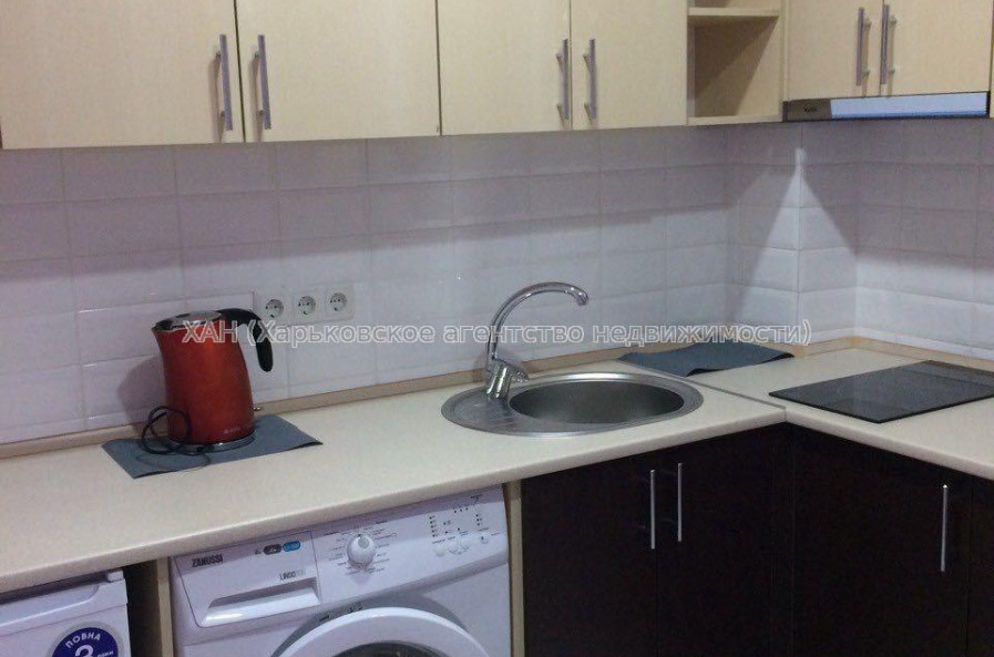 Продам квартиру, Большая Панасовская ул. , 1  ком., 21 м², капитальный ремонт 