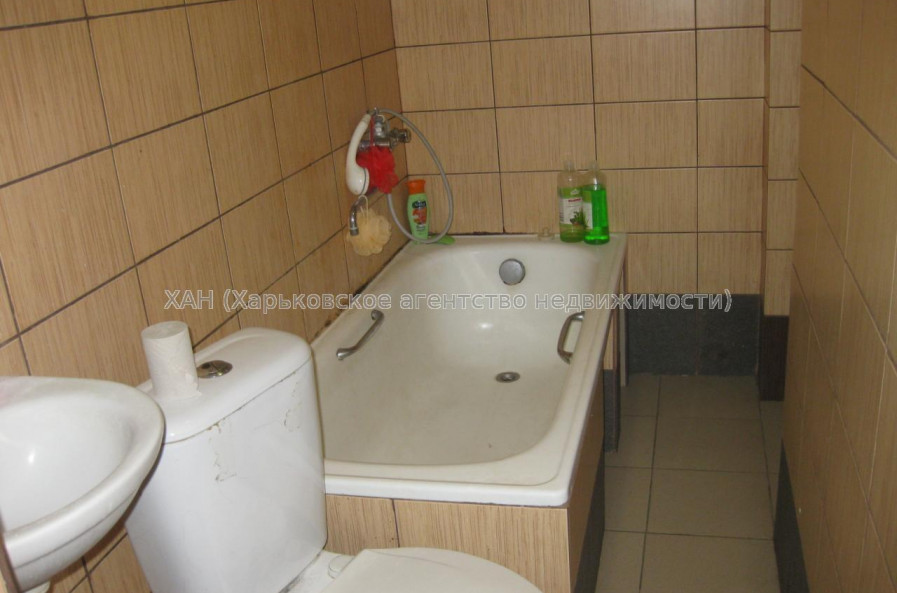Здам квартиру, Гвардейцев Широнинцев ул. , 2 кім., 45 м², косметический ремонт 